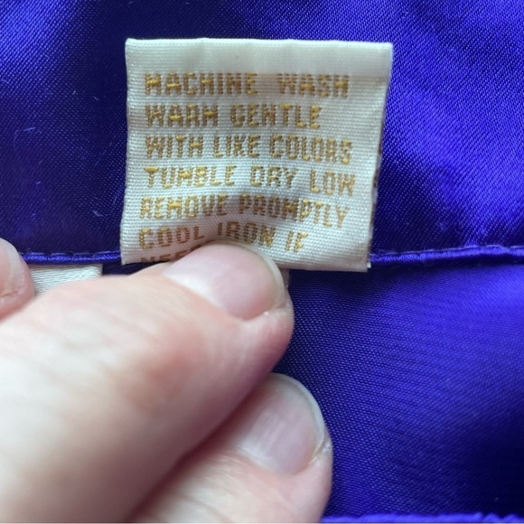 Victoria’s Secret Vintage Pajama Set – Gold Tag – Size Small - Picture 6 of 11